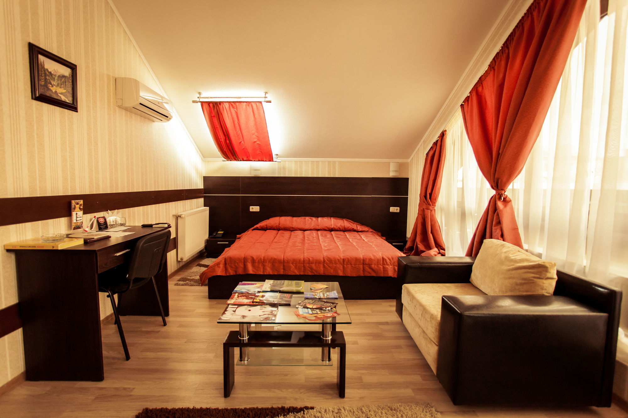 Viva Hotel Kharkiv Rom bilde